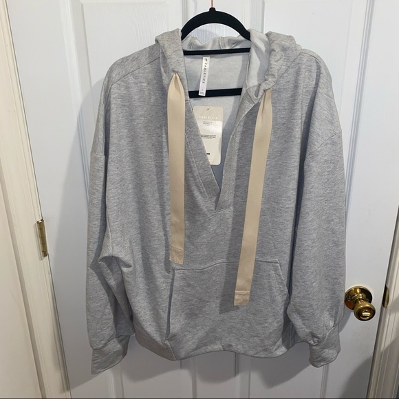 NWT FABLETICS ARIANA GREY HOODIE SIZE LARGE - Picture 4 of 9